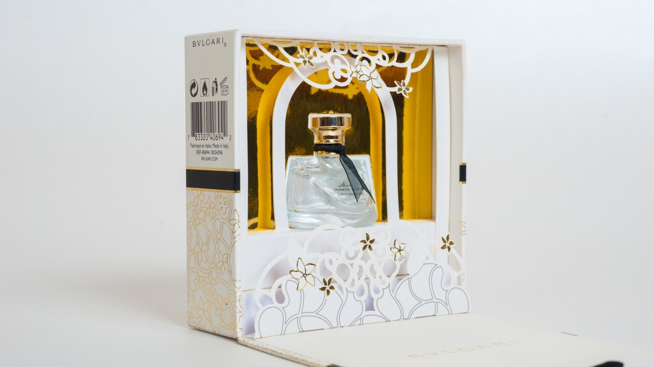 luxury rigid paper packaging boxes